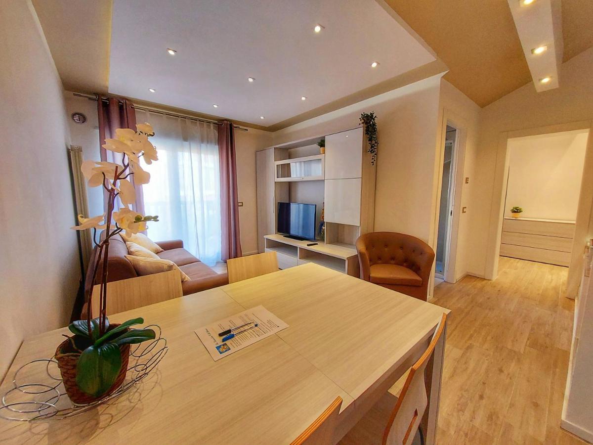Апартаменты La Ginestra C&B House Кастель-ди-Сангро Экстерьер фото