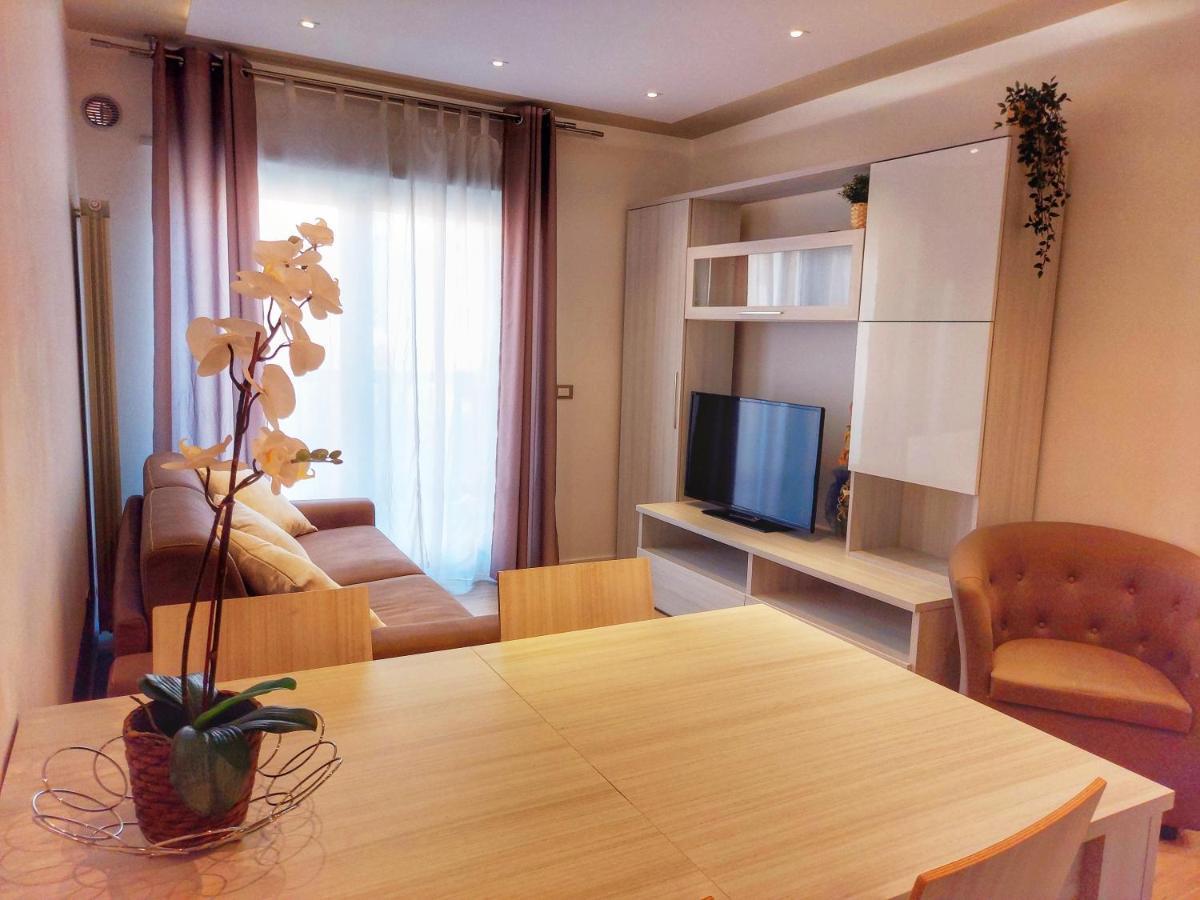 Апартаменты La Ginestra C&B House Кастель-ди-Сангро Экстерьер фото