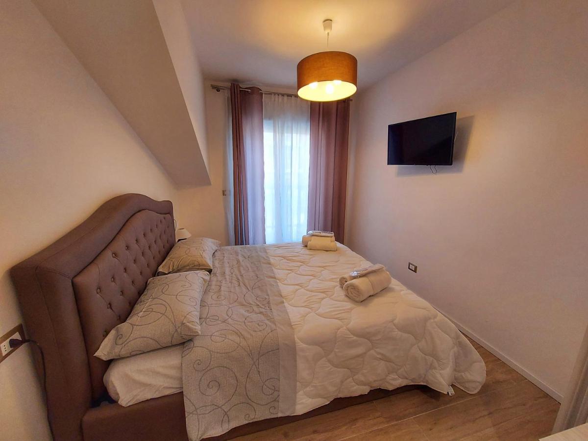 Апартаменты La Ginestra C&B House Кастель-ди-Сангро Экстерьер фото